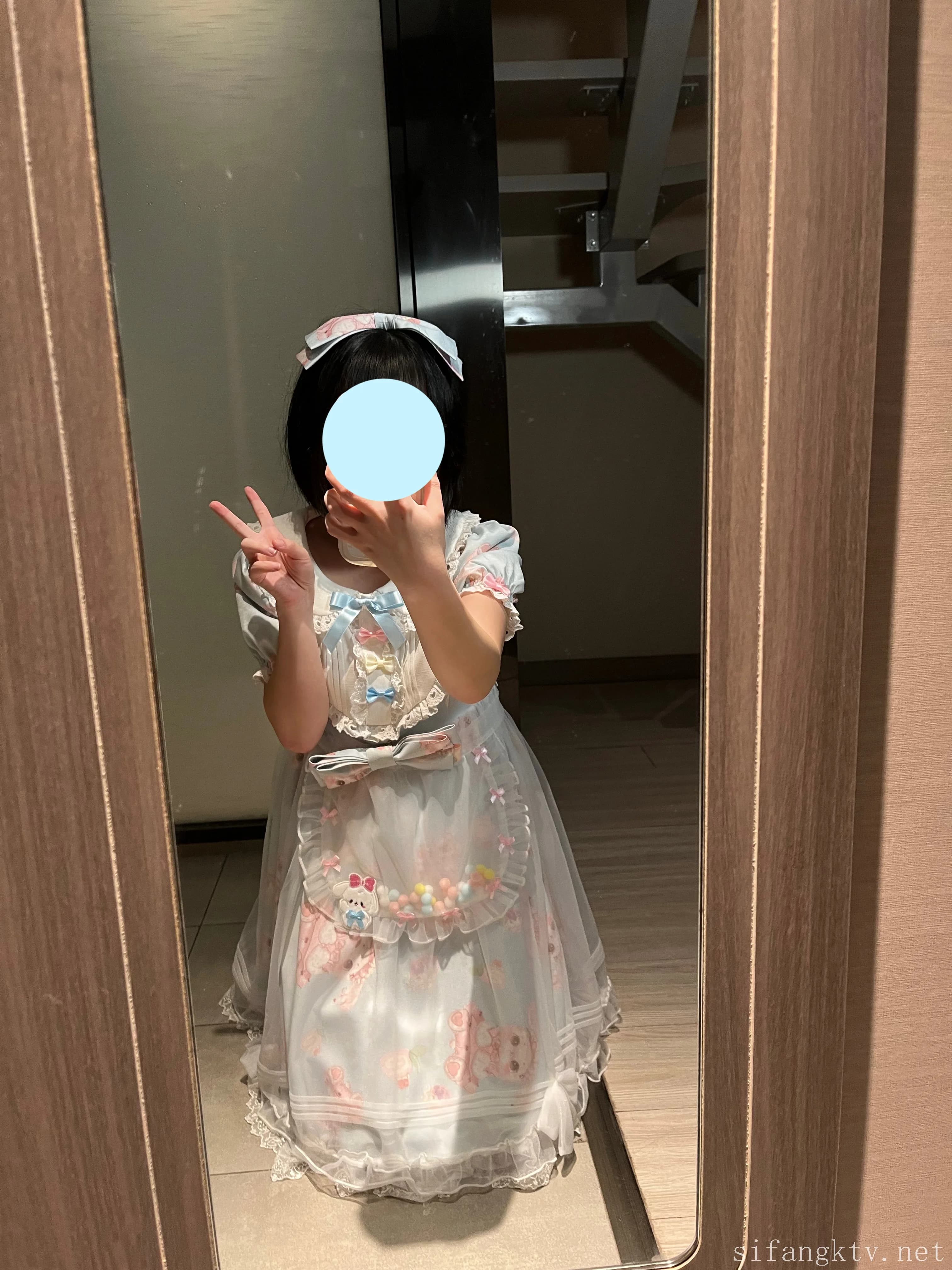 Lolita Photoshoot · 44