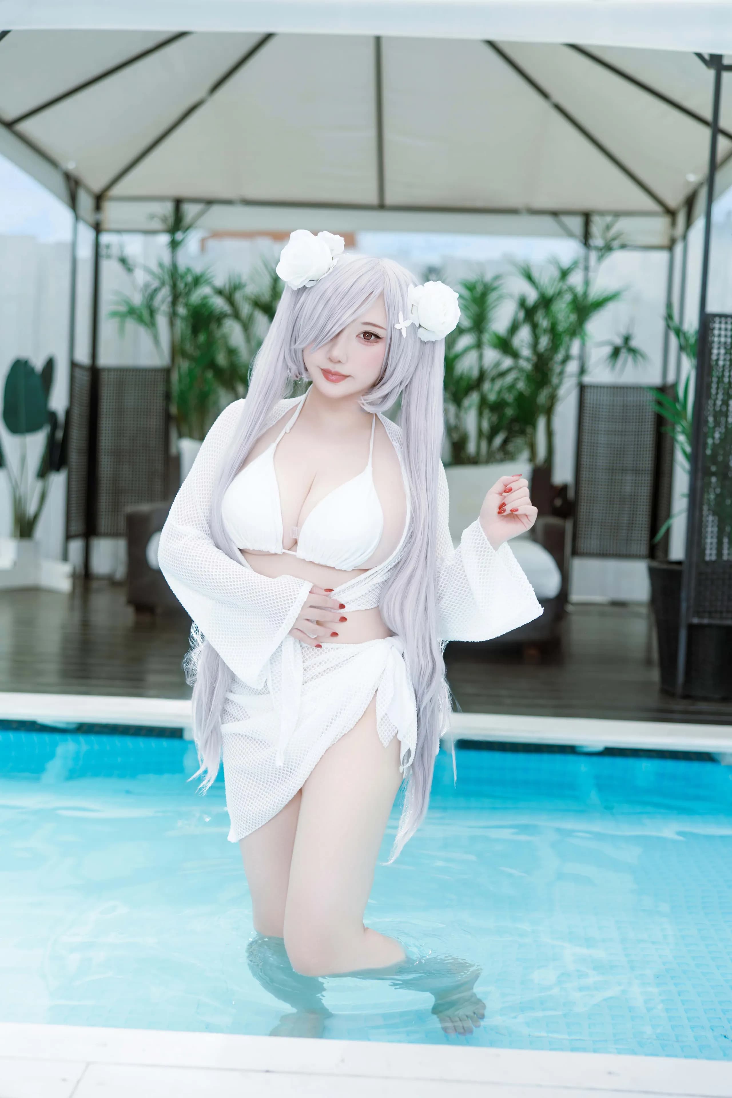 White Cinderella · 27