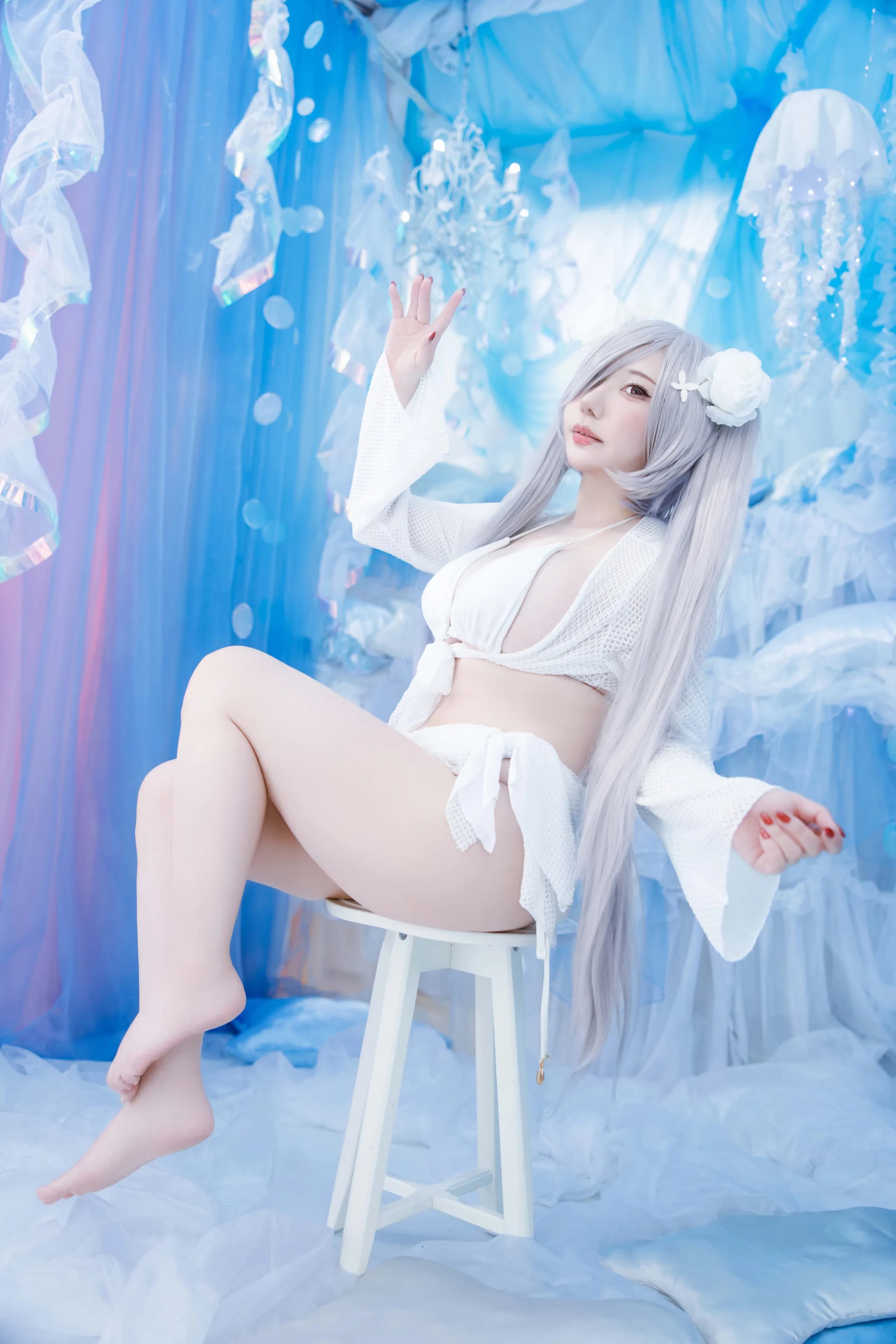 White Cinderella · 122