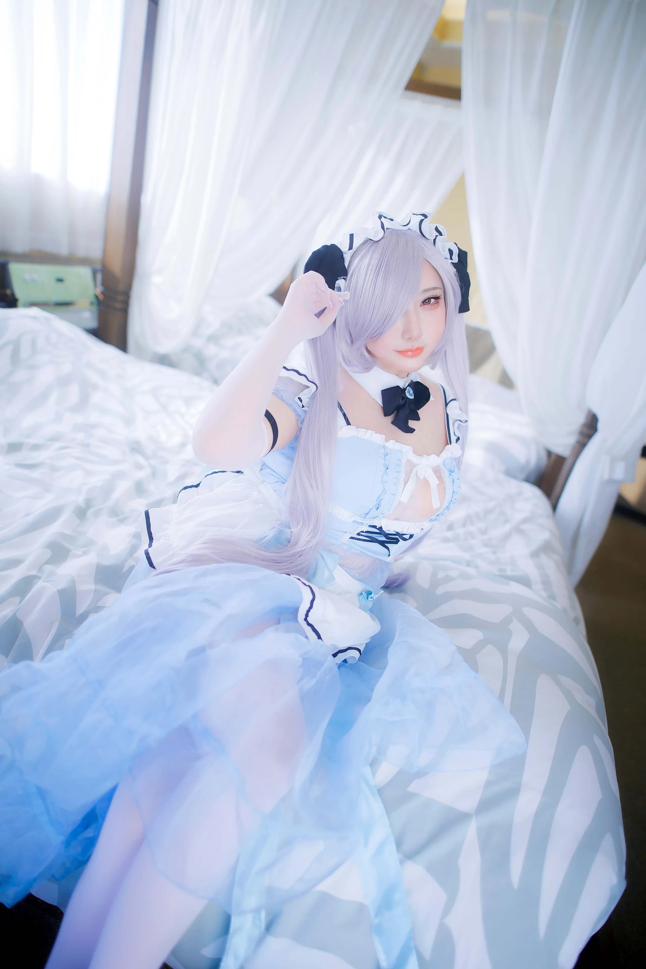 White Cinderella · 302