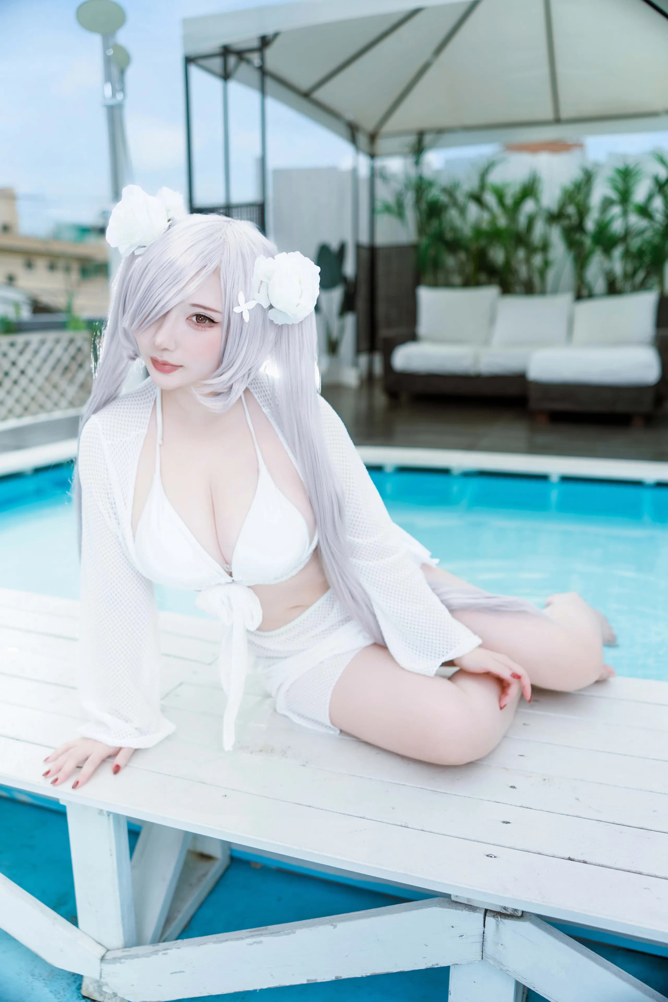 White Cinderella · 42