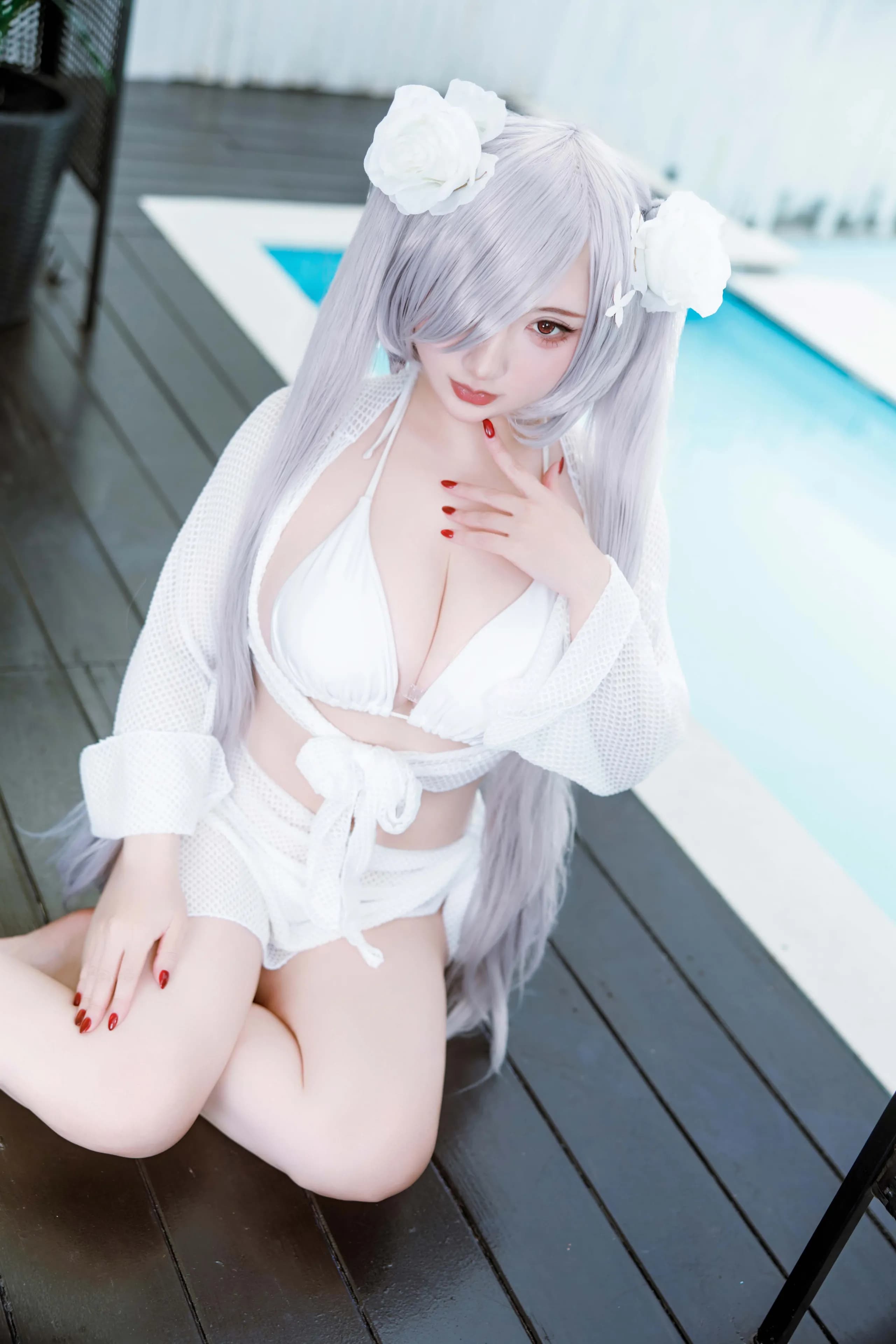 White Cinderella · 5