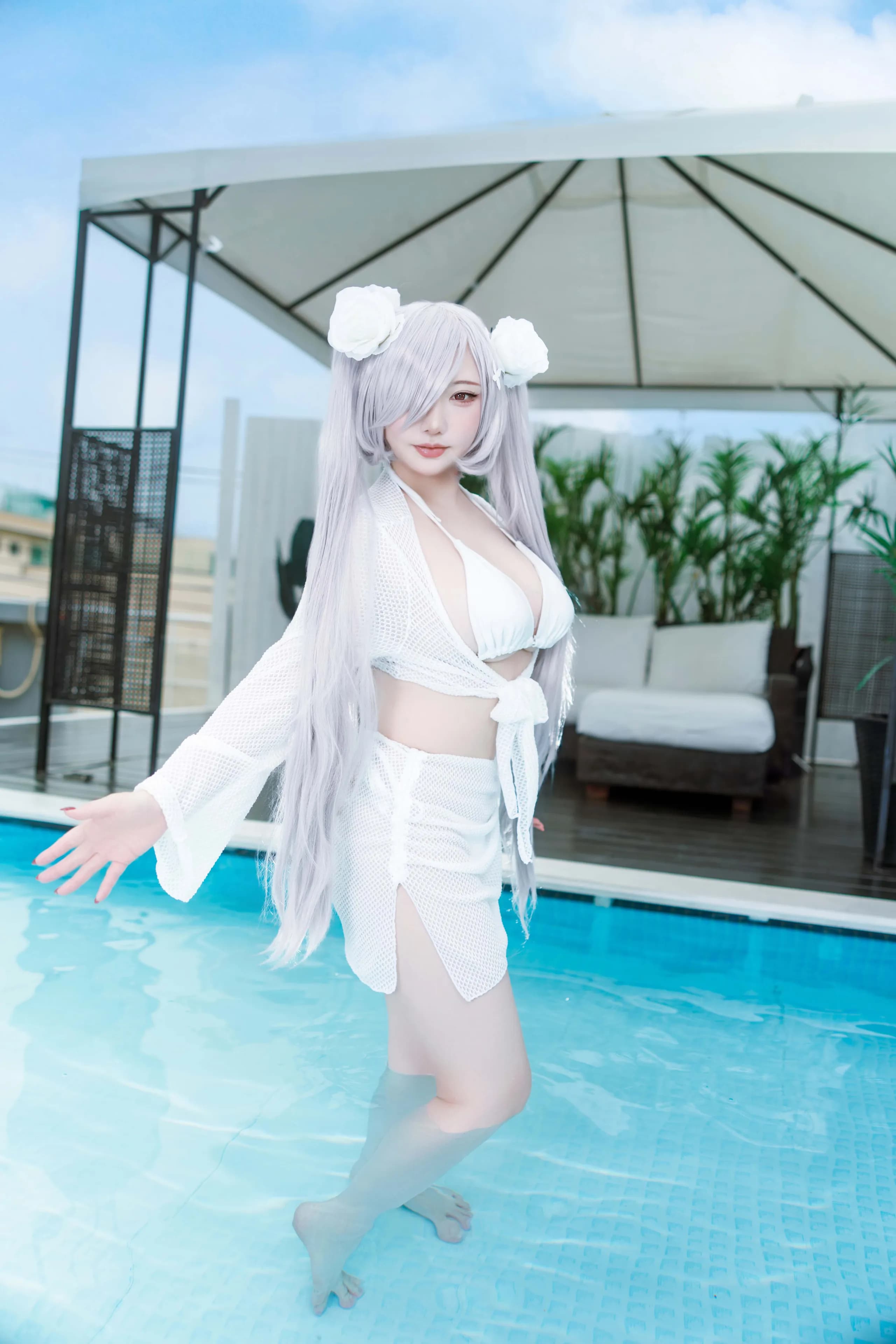 White Cinderella · 35
