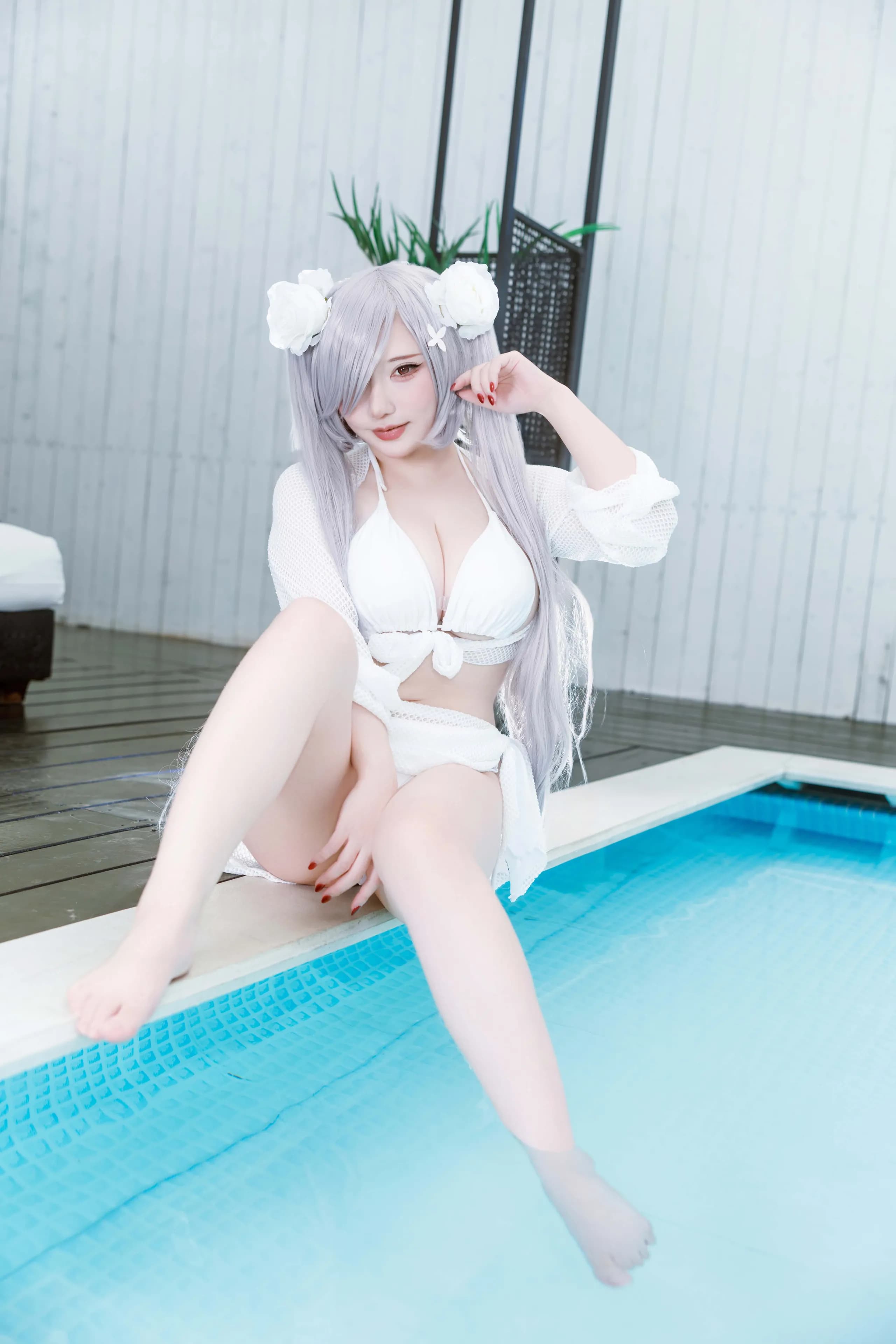 White Cinderella · 25
