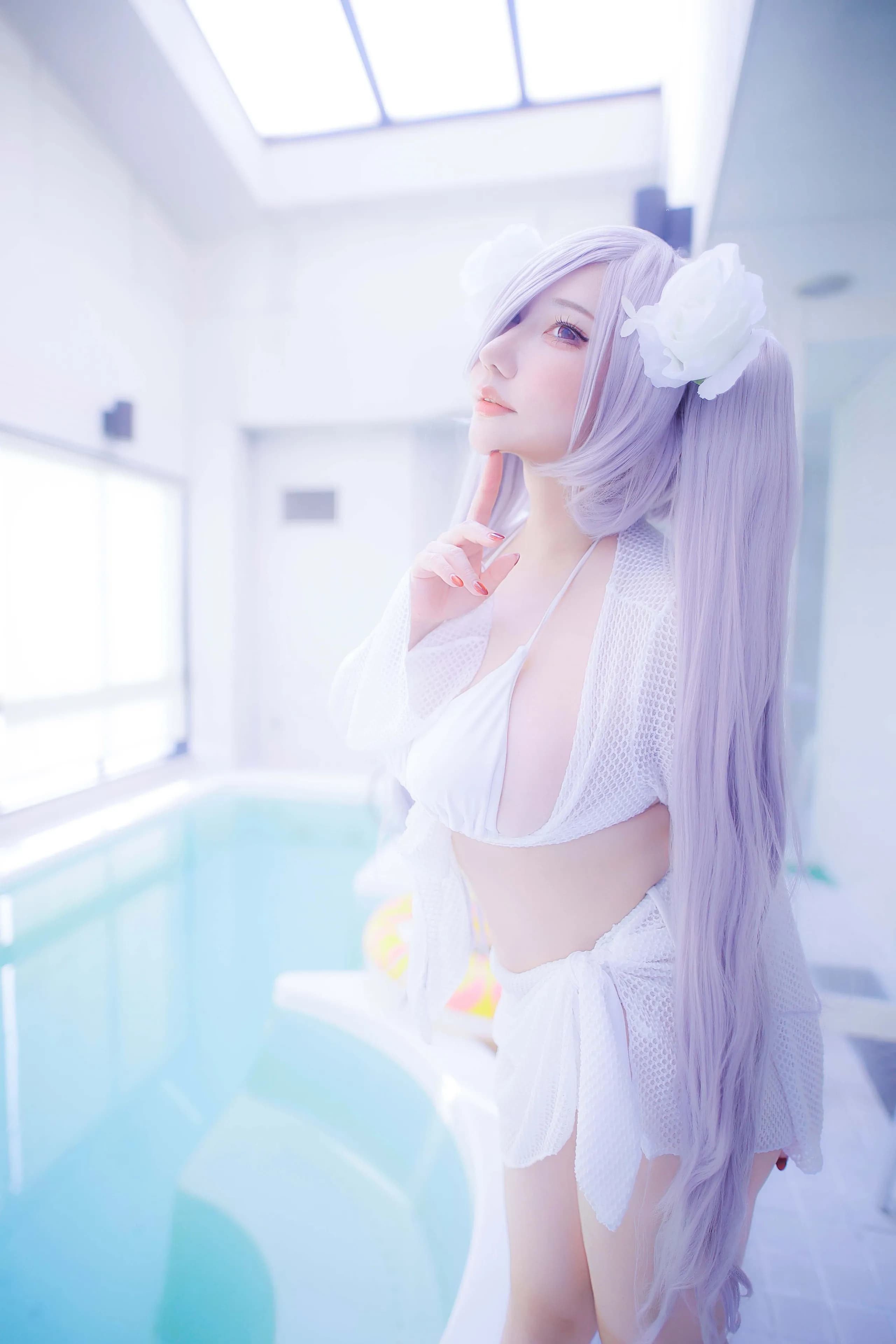 White Cinderella · 250
