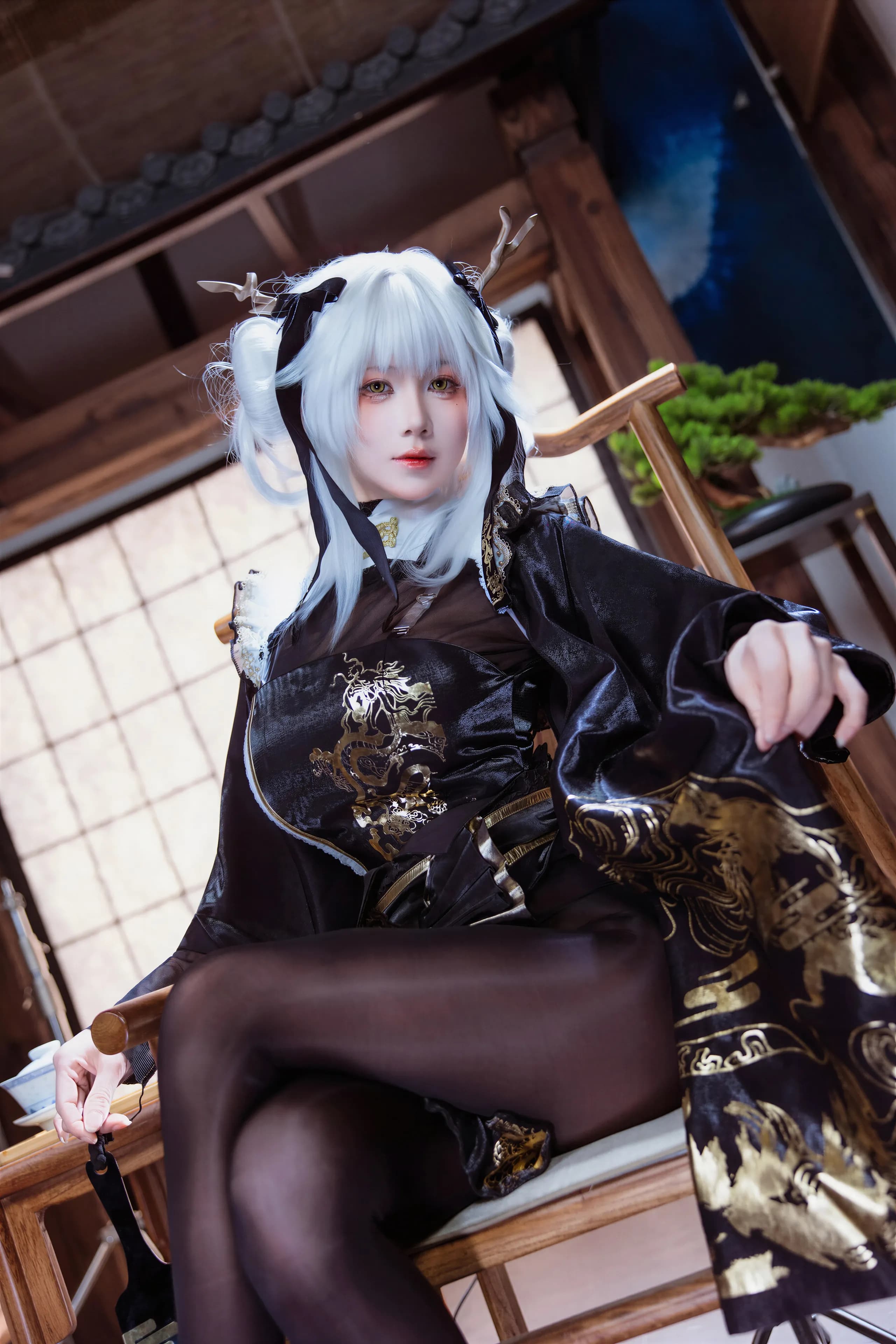 Goddess of Victory: NIKKE · Blanc · 17