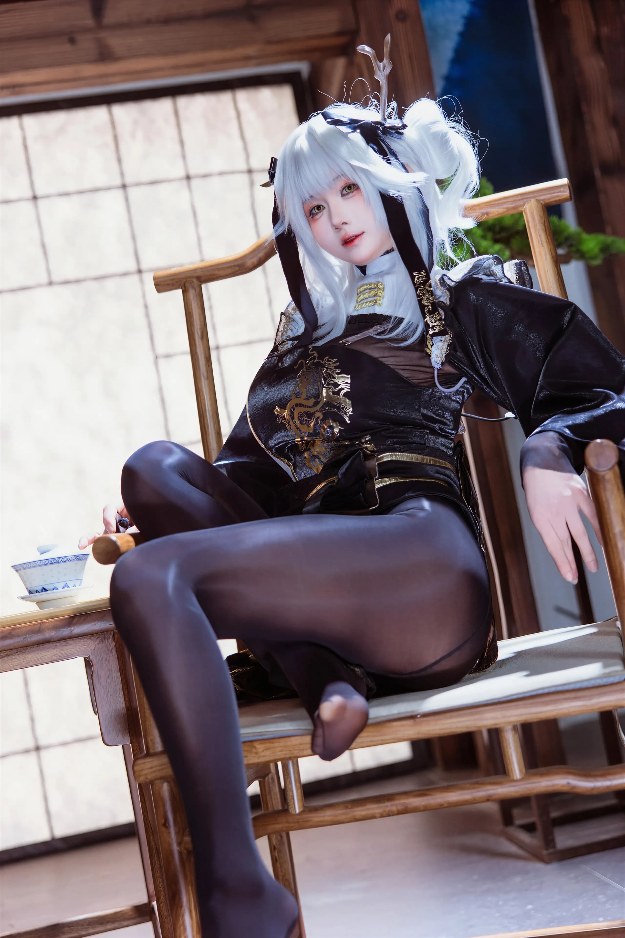 Goddess of Victory: NIKKE · Blanc · 6